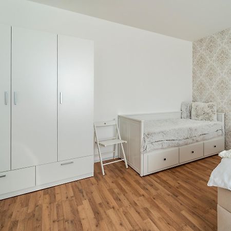 Home 223 - Designovy Apartman Jihlava Rom bilde